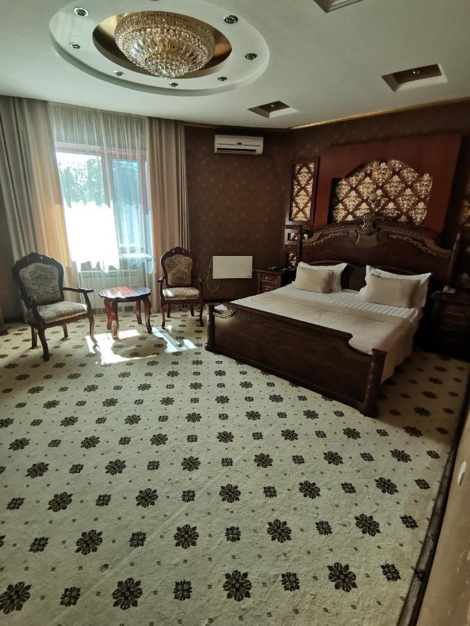 Altyn Adam Hotel Petropavlovsk Eksteriør billede