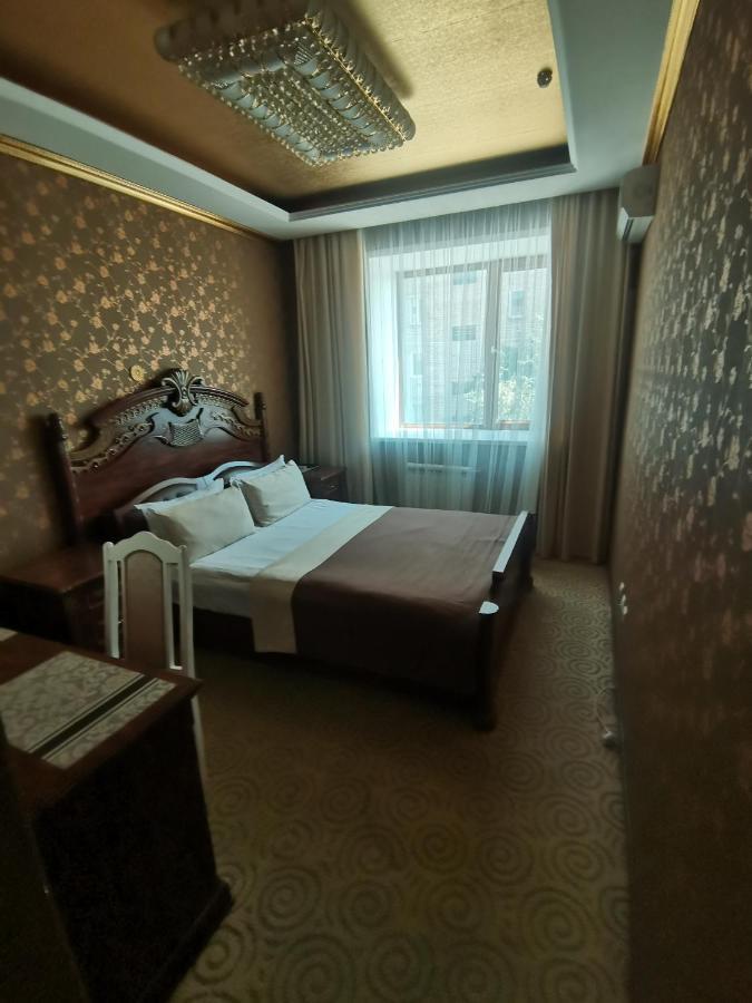 Altyn Adam Hotel Petropavlovsk Eksteriør billede