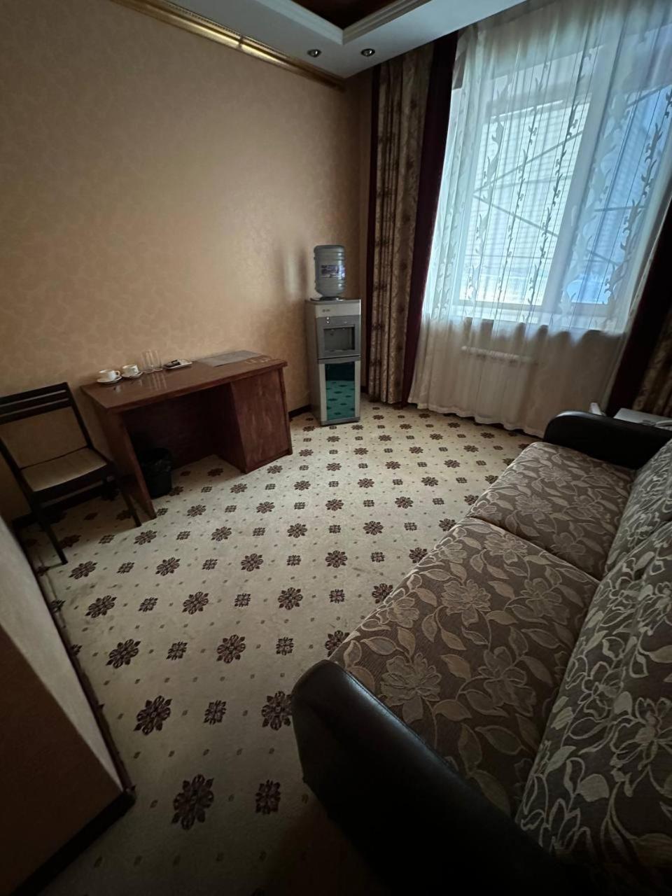 Altyn Adam Hotel Petropavlovsk Eksteriør billede