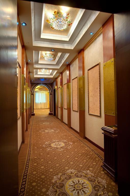 Altyn Adam Hotel Petropavlovsk Eksteriør billede
